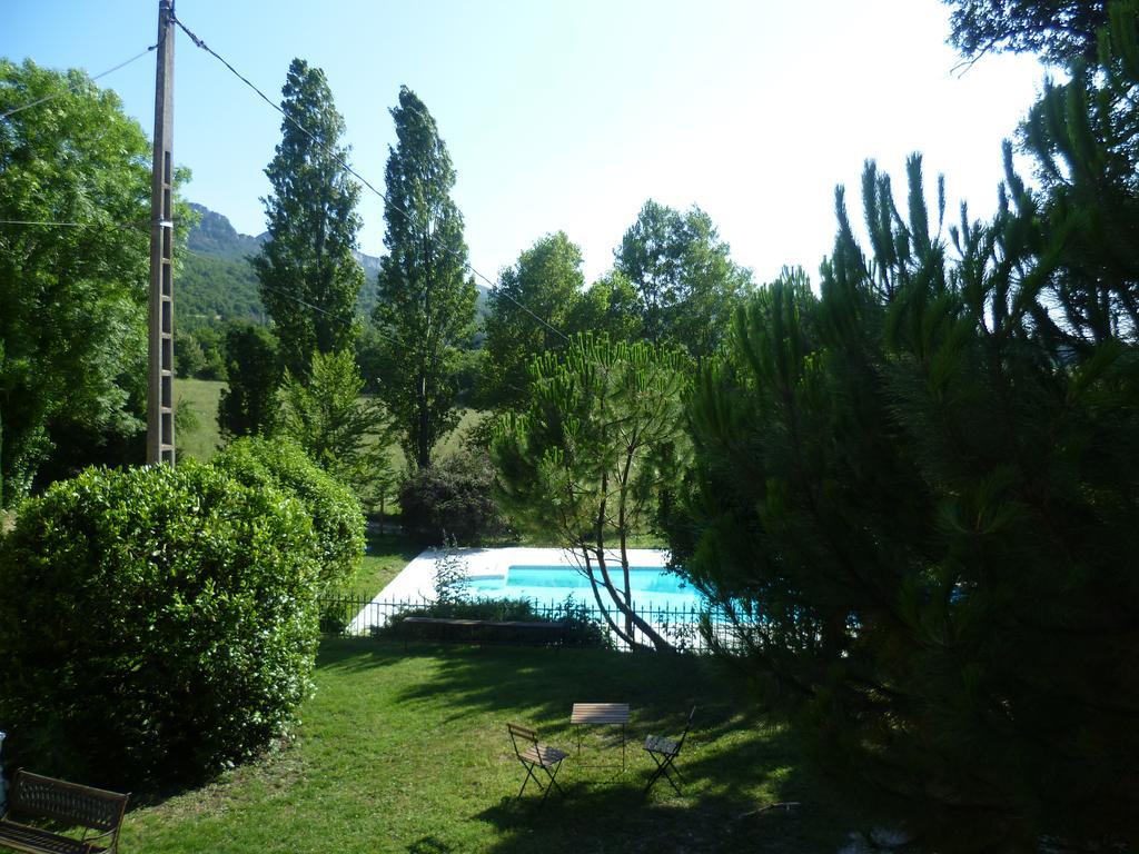 Willa Les Beaux Chenes Pont-de-Barret Zewnętrze zdjęcie